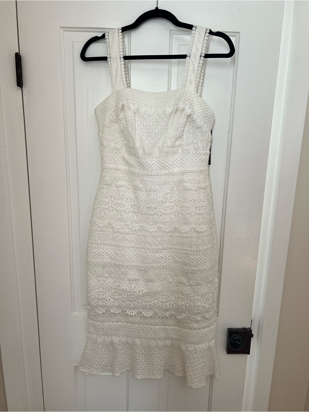 Nicole Miller White Lace Midi Dress with Ruffle Hem